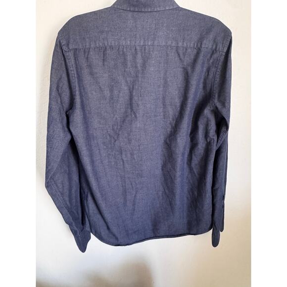 UNTUCKit Men's Slim Fit 100% Cotton Button Up Shirt Size Medium Denim Blue - Picture 2 of 9